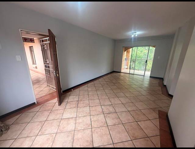 2 BEDROOM PROPERTY TO RENT IN DIE HOEWES